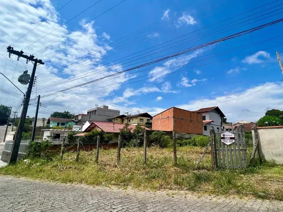 Terreno no Velha Central